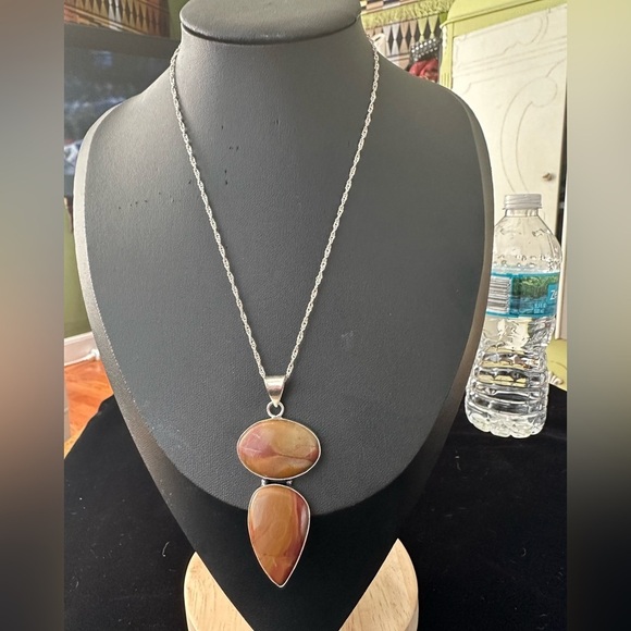 Jewelry - Sterling Silver Pendant Necklace with Multicolor Agate Stones